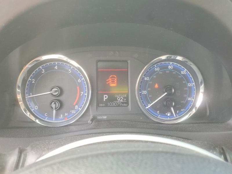 2018 TOYOTA COROLLA LE 9