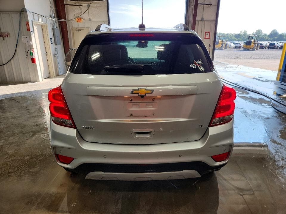 2020 CHEVROLET TRAX 1LT 6