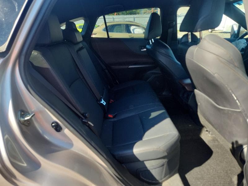 2024 TOYOTA VENZA XLE 11