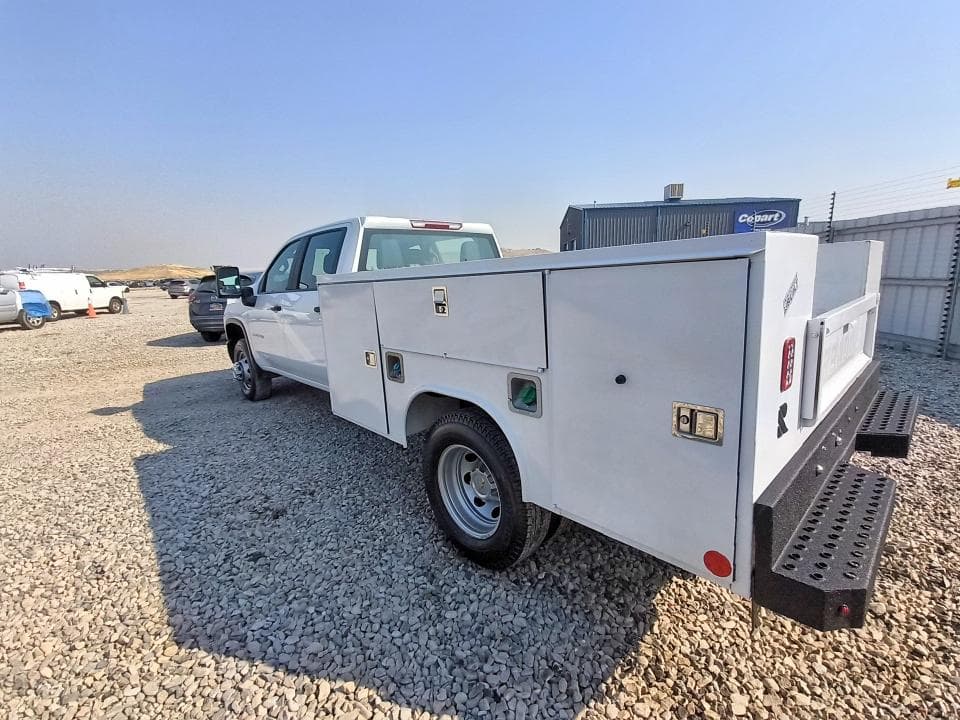 2025 CHEVROLET SILVERADO 2