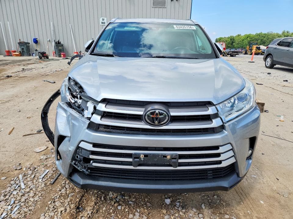 2018 TOYOTA HIGHLANDER XLE 5