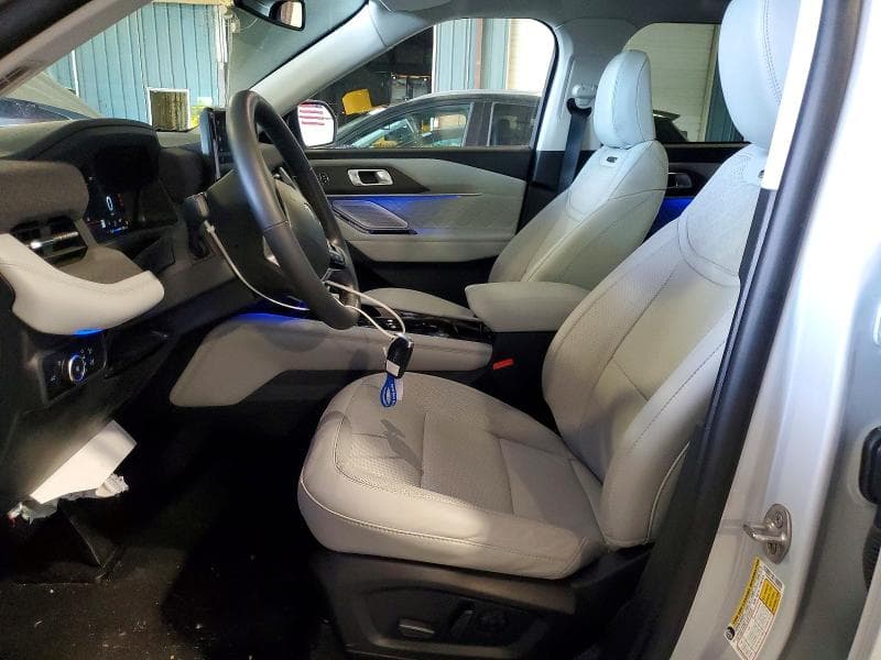2025 FORD EXPLORER PLATINUM 7