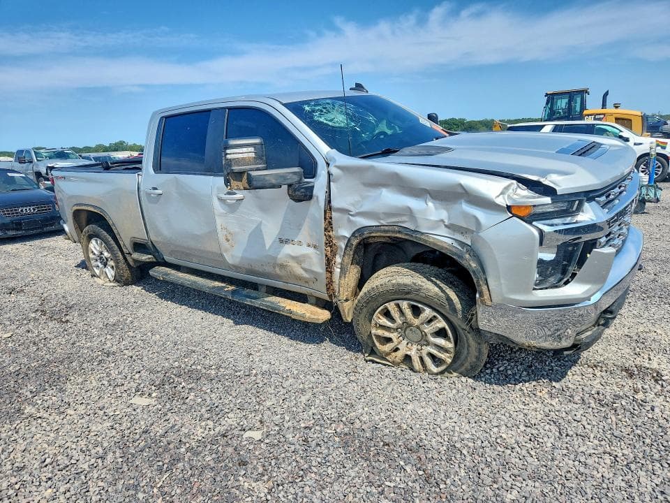2020 CHEVROLET SILVERADO K2500 HEAVY DUTY LT 4