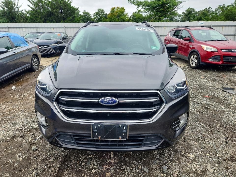 2017 FORD ESCAPE SE 5