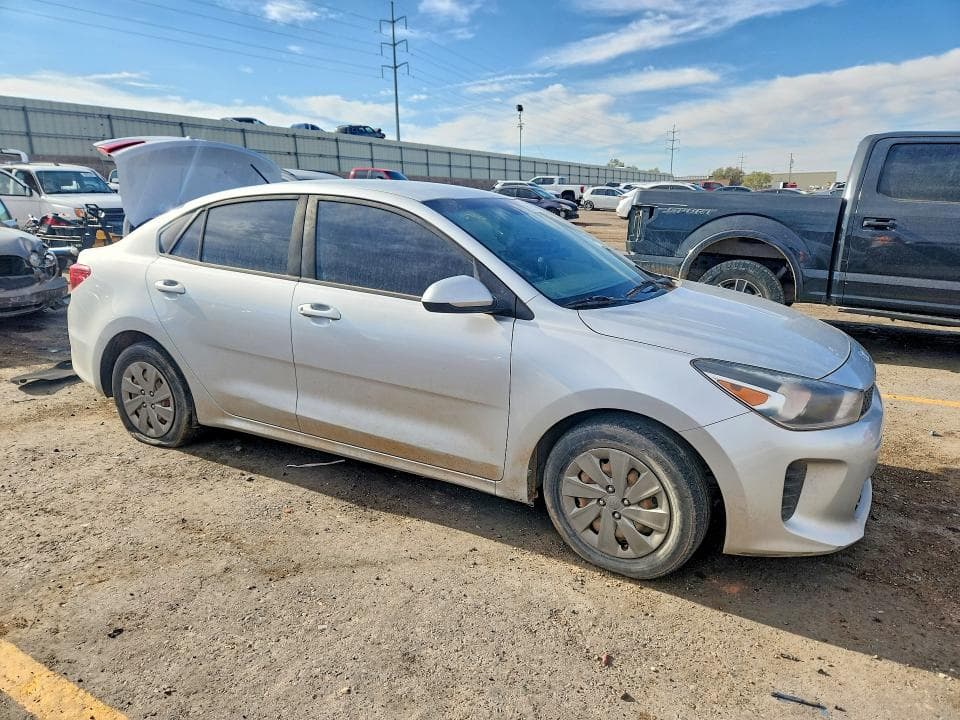 2019 KIA RIO S 4