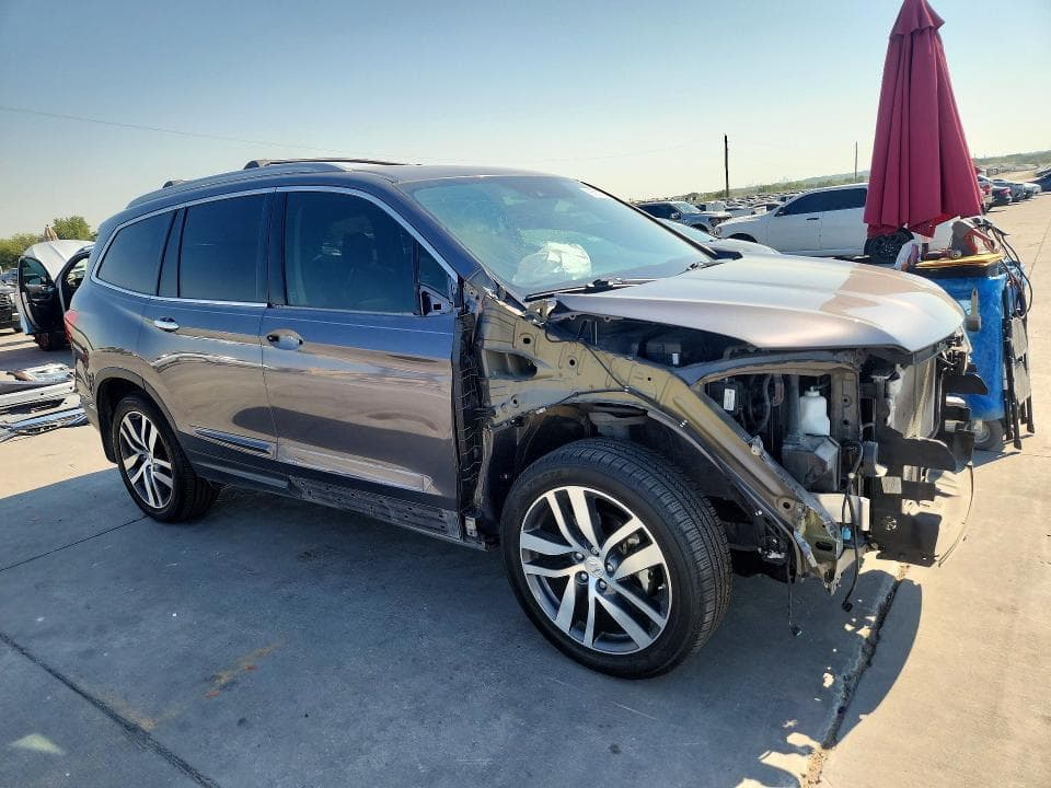 2017 HONDA PILOT ELITE 4
