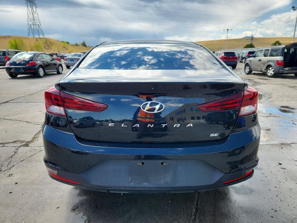 2020 HYUNDAI ELANTRA SE 6