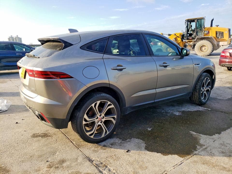 2019 JAGUAR E-PACE SE 3