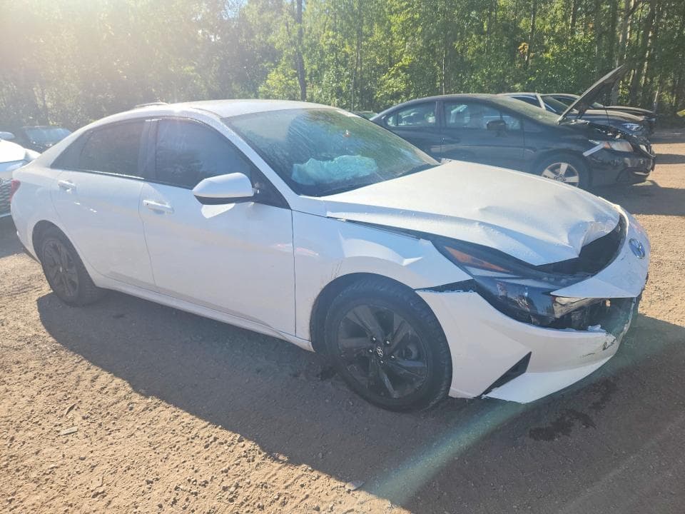 2021 HYUNDAI ELANTRA SEL 4