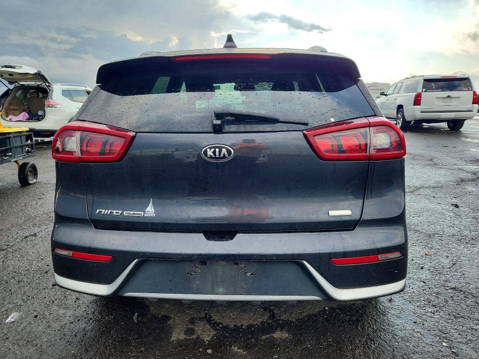 2018 KIA NIRO EX 6