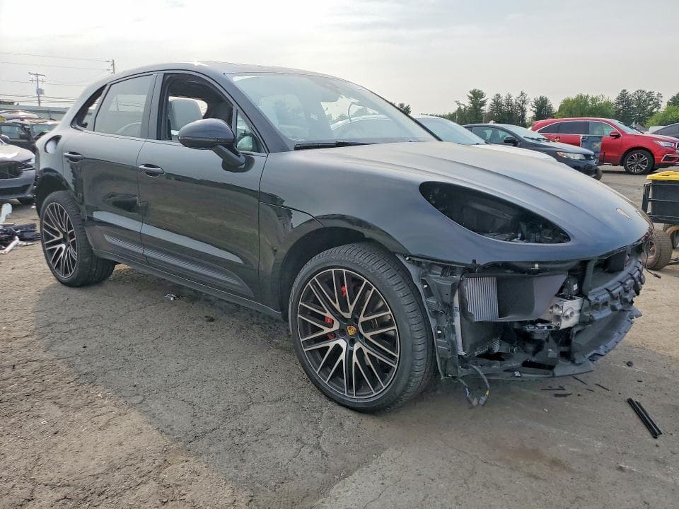 2026 PORSCHE MACAN S 4