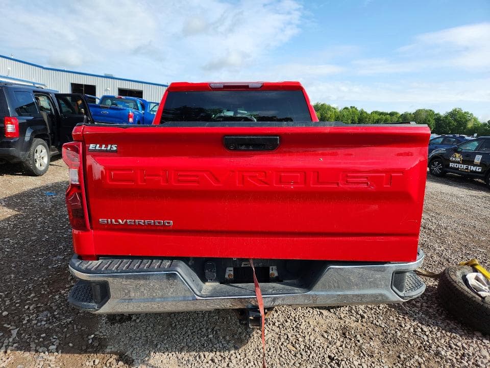 2023 CHEVROLET SILVERADO K1500 6