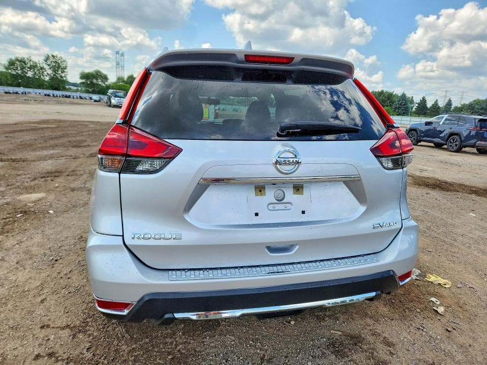 2017 NISSAN ROGUE SV 6
