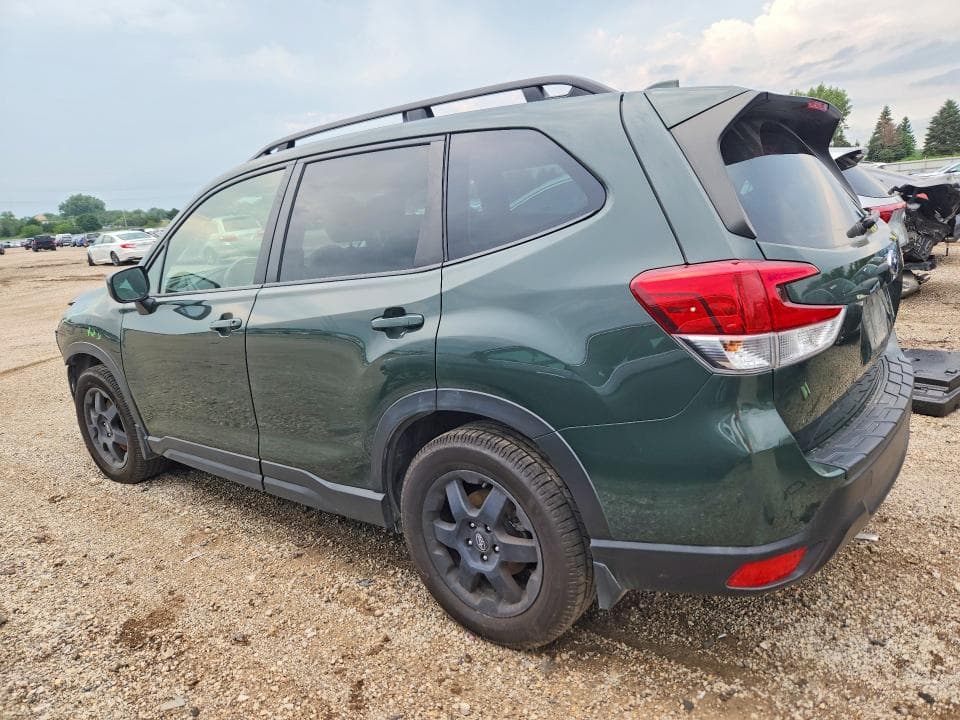 2023 SUBARU FORESTER PREMIUM 2