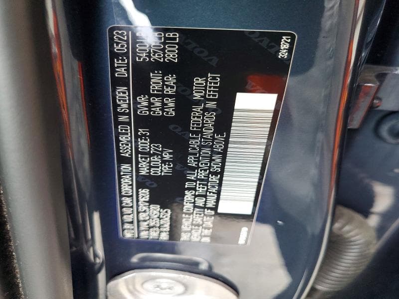 2024 VOLVO XC60 PLUS 13