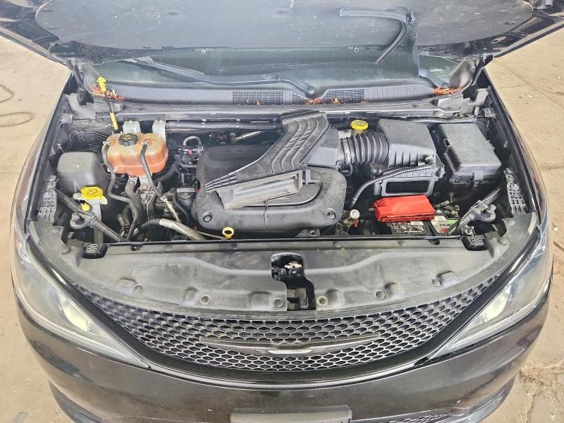 2018 CHRYSLER PACIFICA TOURING L PLUS 12
