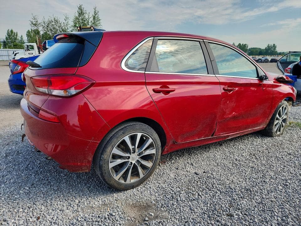 2018 HYUNDAI ELANTRA GT BASE 3
