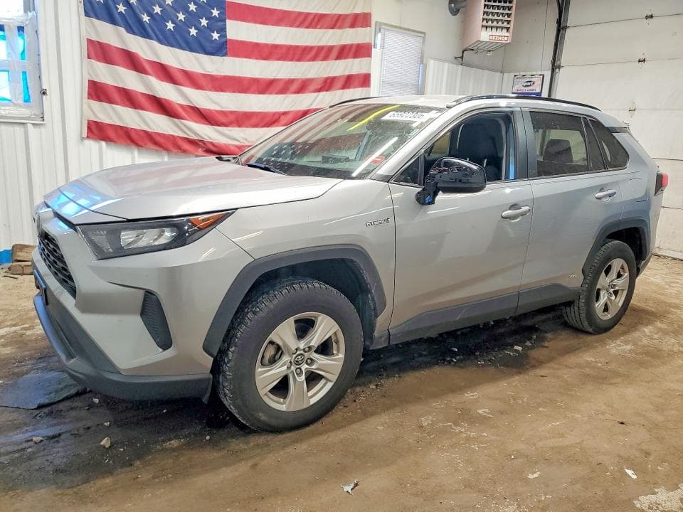 2020 TOYOTA RAV4 LE - 1
