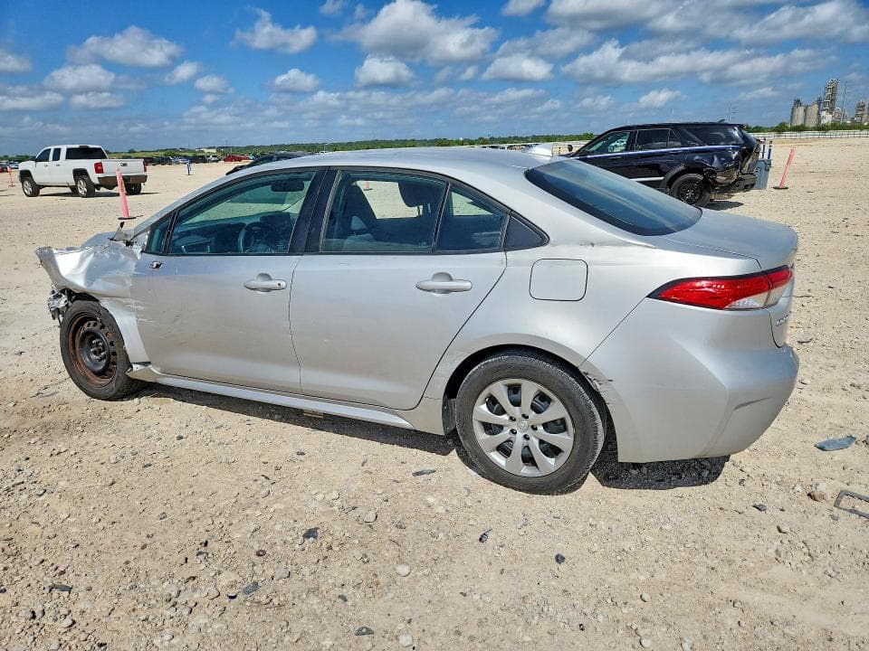 2023 TOYOTA COROLLA LE 2