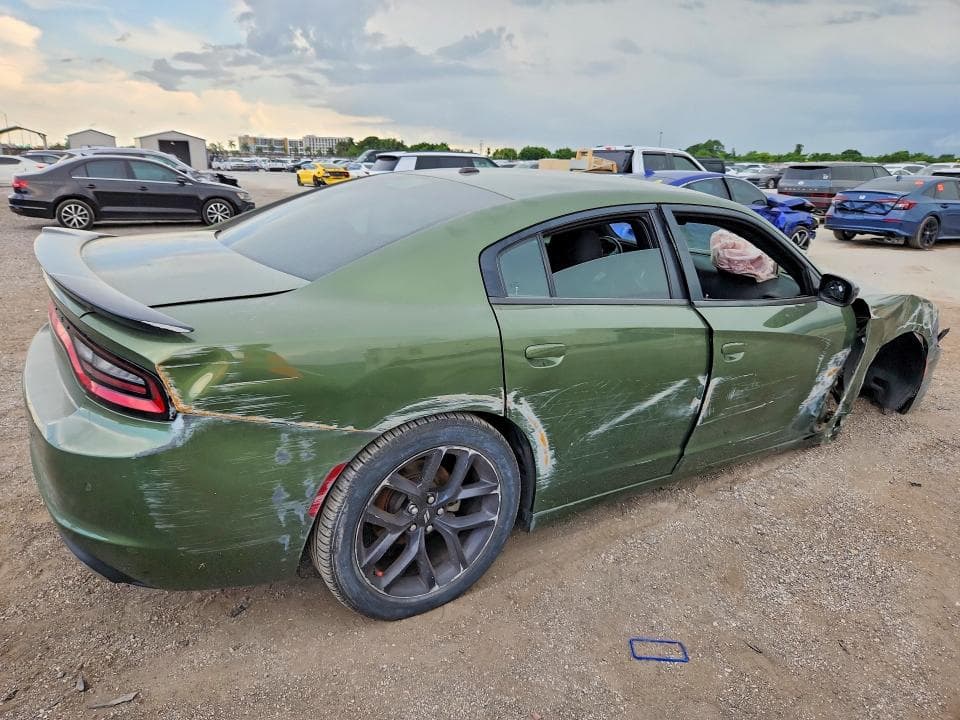 2021 DODGE CHARGER SXT 3