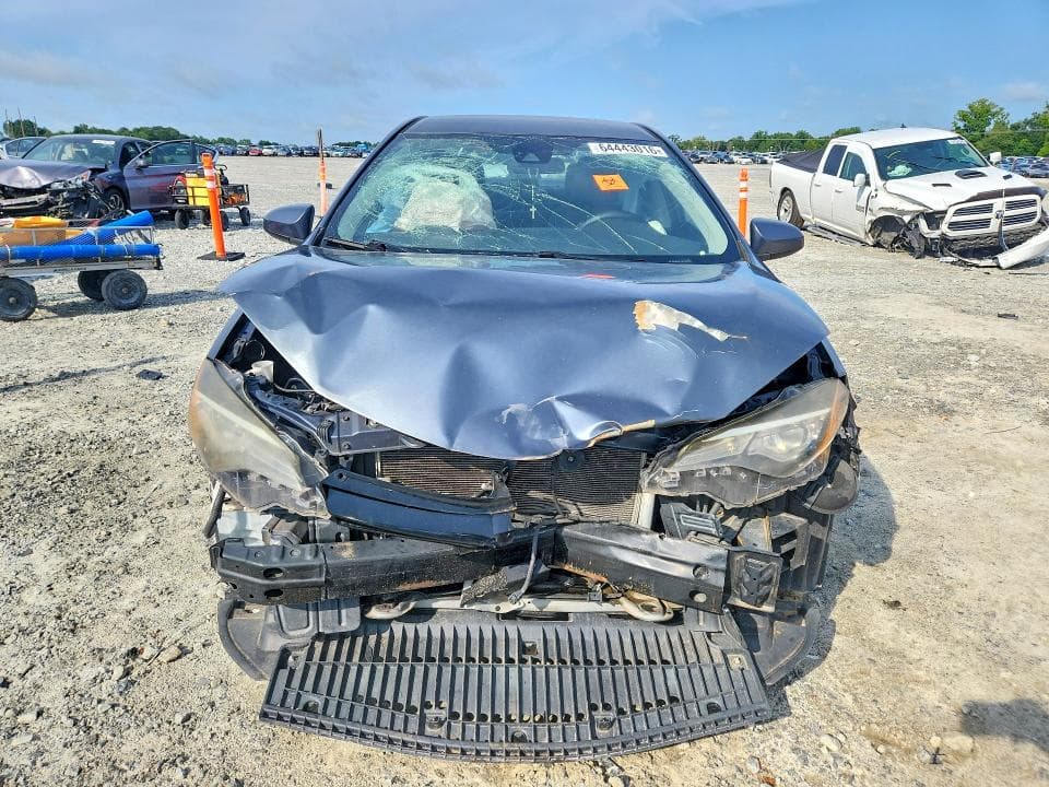 2017 TOYOTA COROLLA LE 5