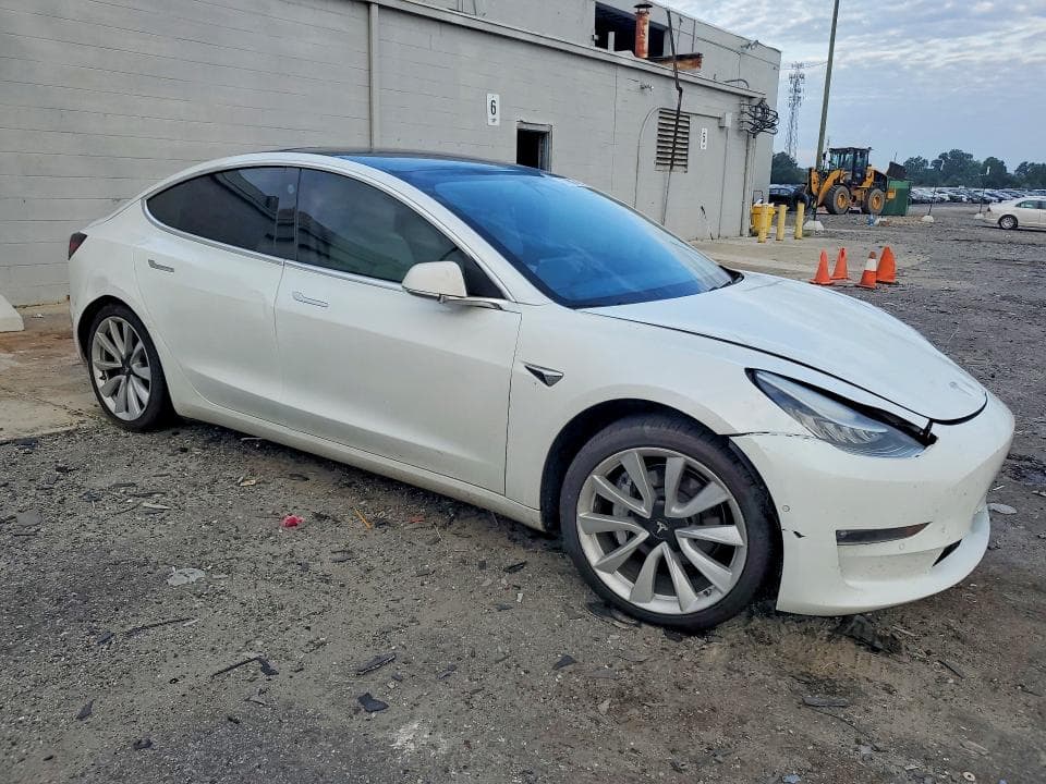 2020 TESLA MODEL 3 4