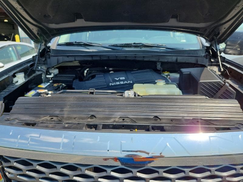 2017 NISSAN TITAN XD SV 11