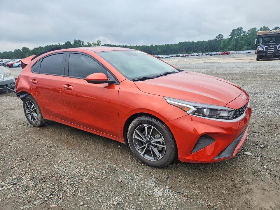 2022 KIA FORTE LXS 4