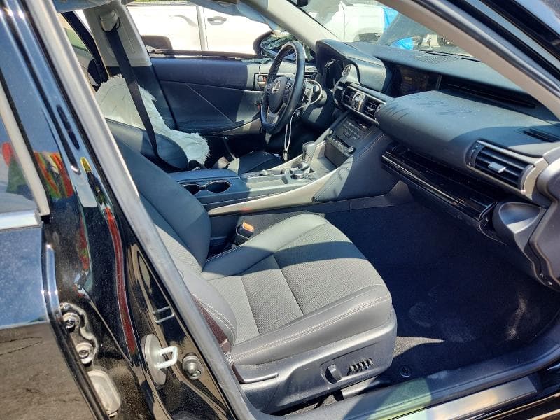 2020 LEXUS IS 300 8