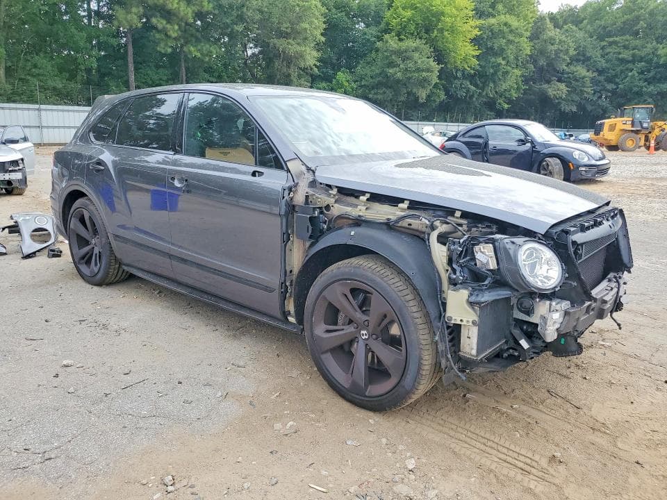2018 BENTLEY BENTAYGA 4