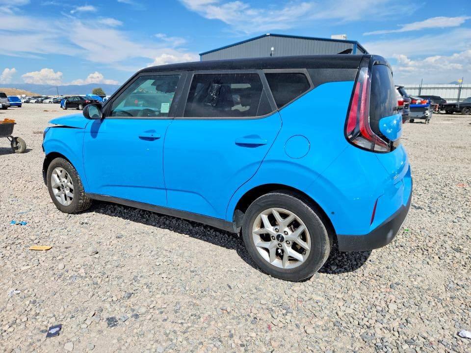 2023 KIA SOUL S 2