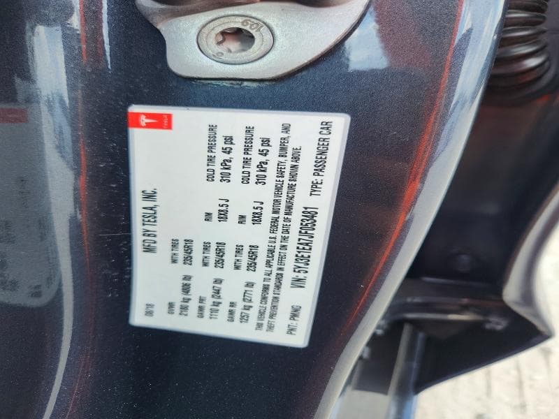 2018 TESLA MODEL 3 13