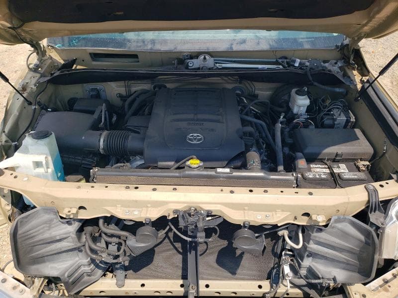 2017 TOYOTA TUNDRA CREWMAX LIMITED 11