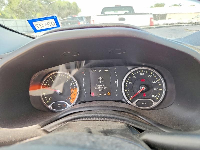 2017 JEEP RENEGADE SPORT 9