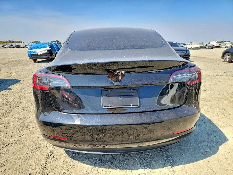2023 TESLA MODEL 3 6