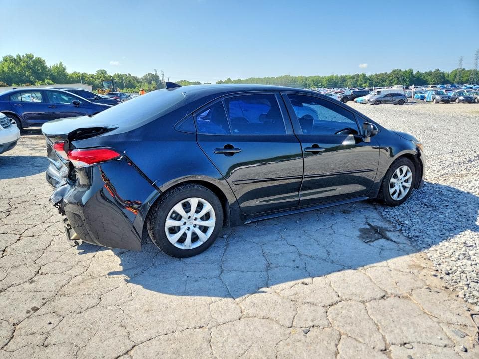 2021 TOYOTA COROLLA LE 3
