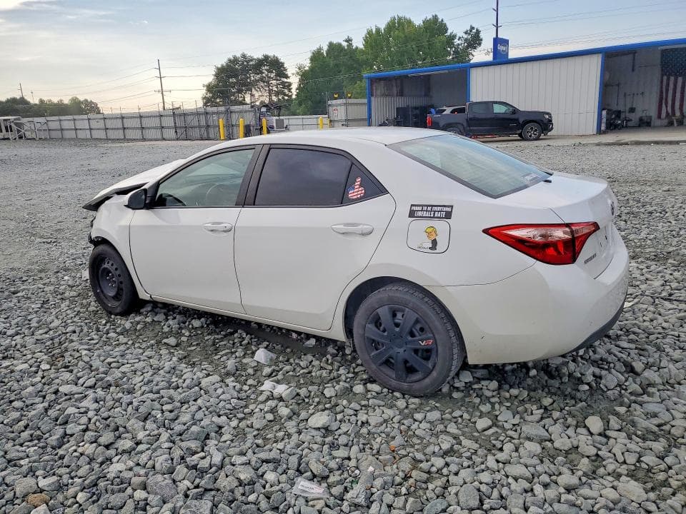 2017 TOYOTA COROLLA LE 2