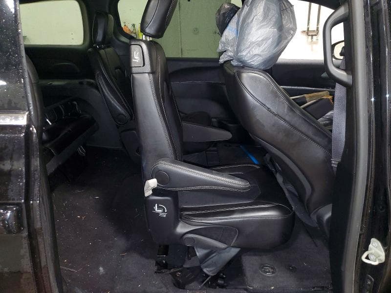 2025 CHRYSLER PACIFICA SELECT 11