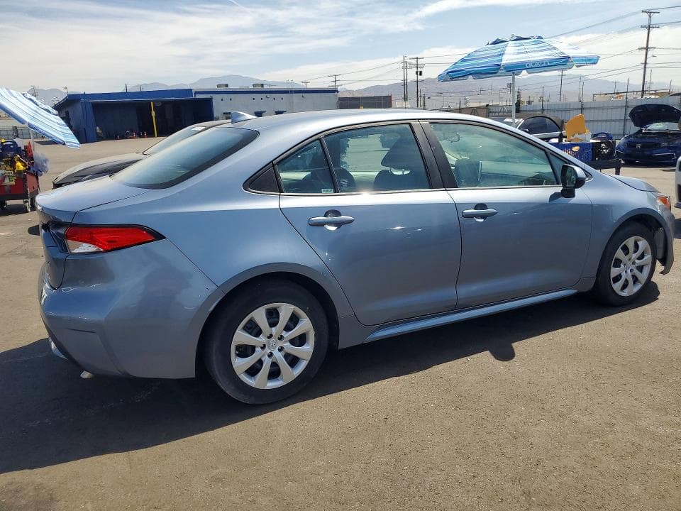 2021 TOYOTA COROLLA LE 3