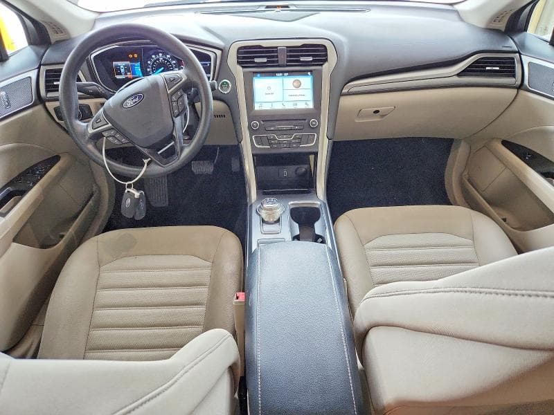 2017 FORD FUSION SE 8