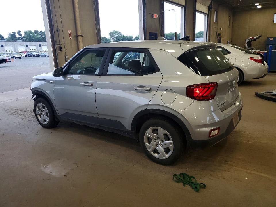2020 HYUNDAI VENUE SE 2
