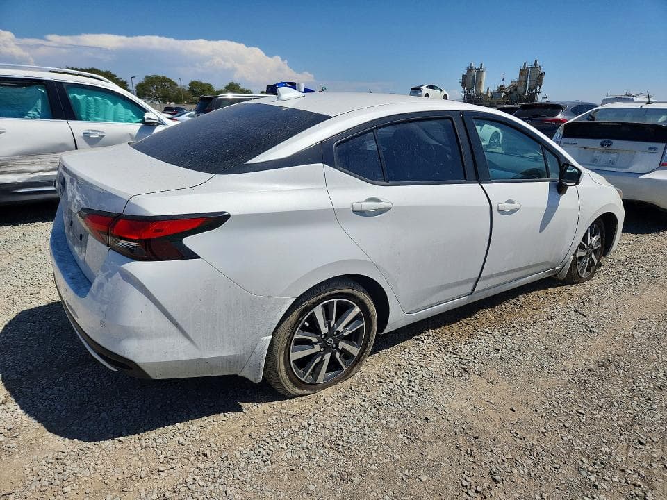 2025 NISSAN VERSA SV 3