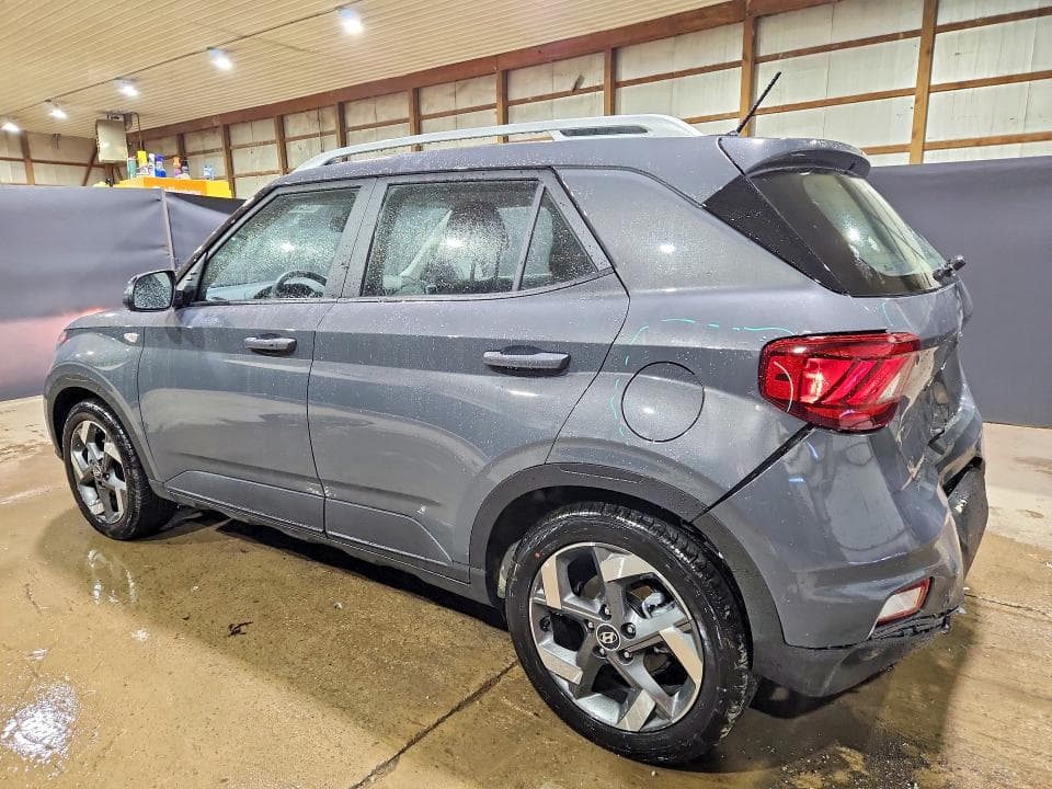 2026 HYUNDAI VENUE SEL 2