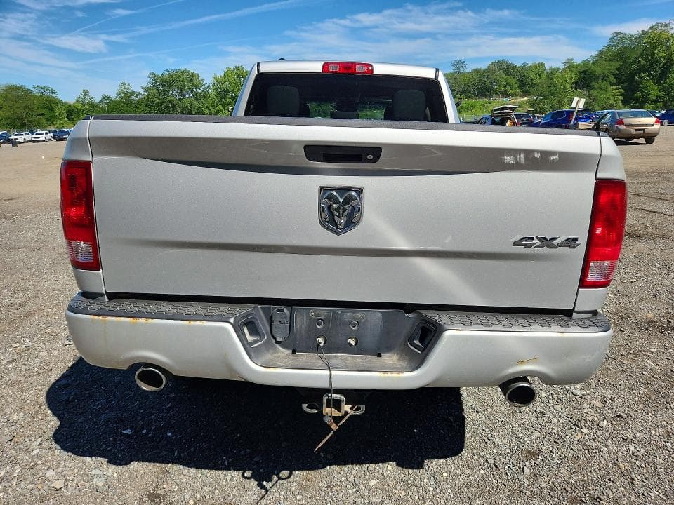 2017 RAM 1500 ST 6