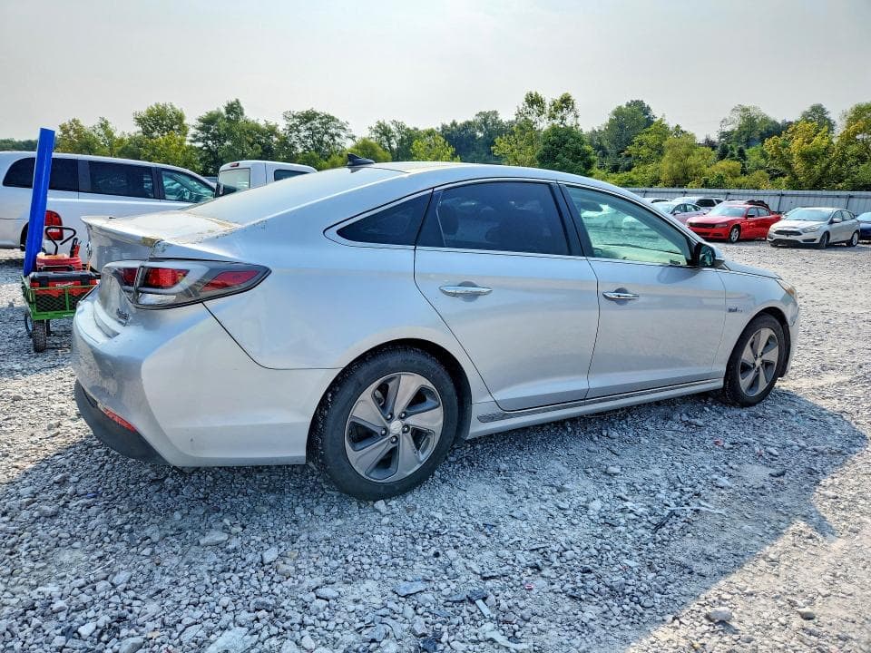 2017 HYUNDAI SONATA HYBRID LIMITED 3