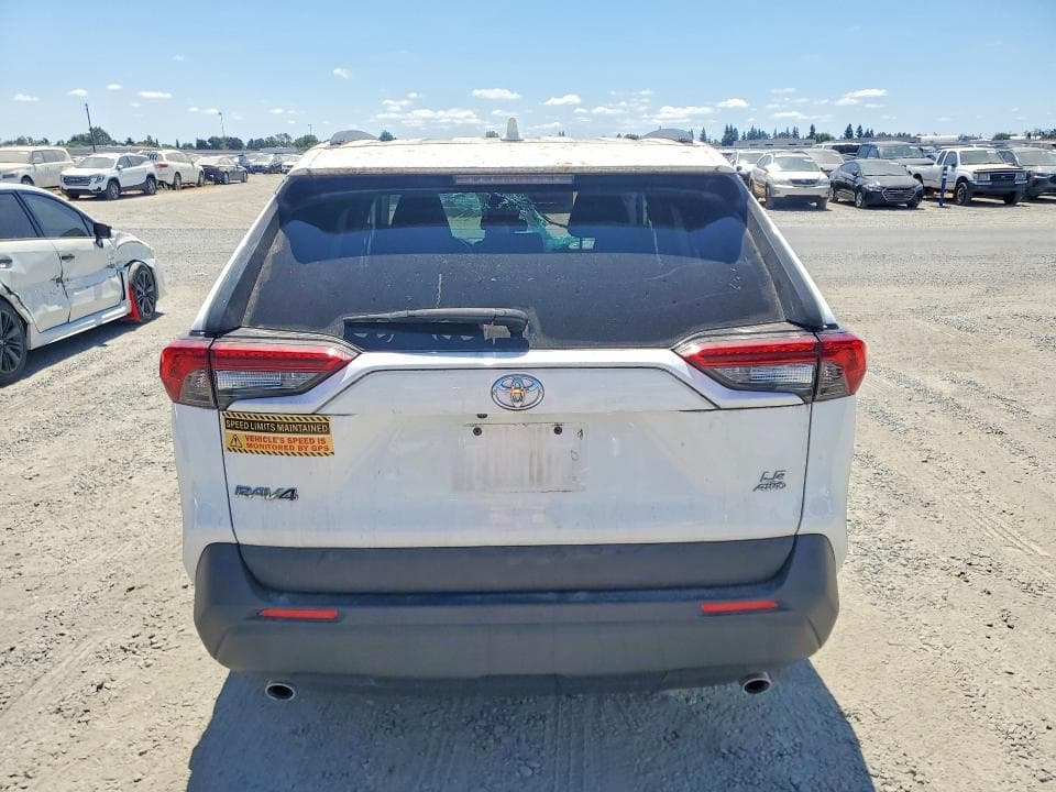 2019 TOYOTA RAV4 LE 6