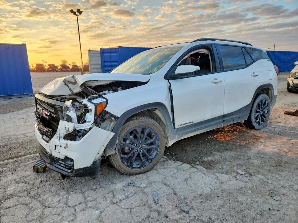 2022 GMC TERRAIN SLT - 1