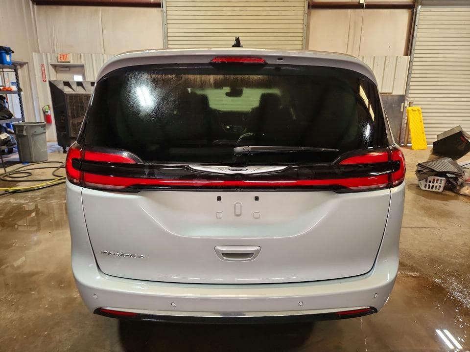2024 CHRYSLER PACIFICA TOURING L 6