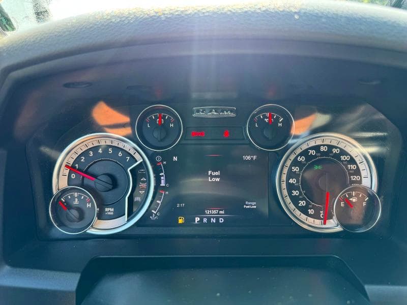 2017 RAM 1500 SLT 11