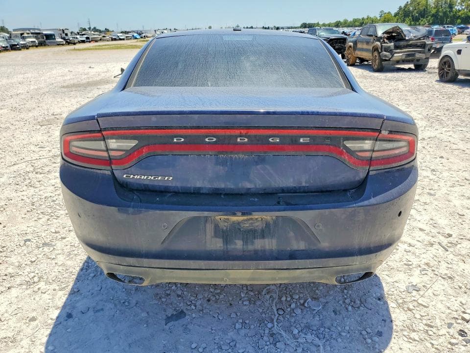 2017 DODGE CHARGER SE 6